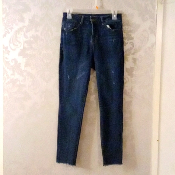 Time and Tru Skinny Jeans 6 - Picture 2 of 7